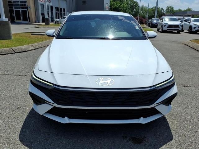 2025 Hyundai ELANTRA SE IVT