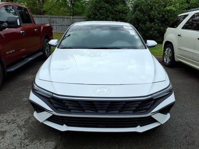 2025 Hyundai ELANTRA SE IVT