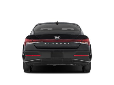 2025 Hyundai ELANTRA SE IVT