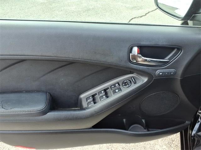 2016 Kia Forte5 5dr HB Auto SX