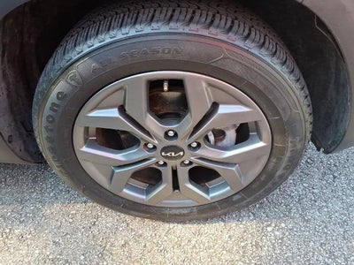 2024 Kia Seltos S IVT FWD