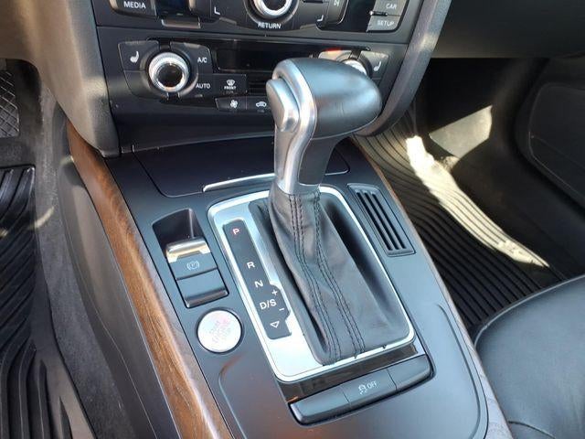 2016 Audi A4 Auto quattro 2.0T Premium