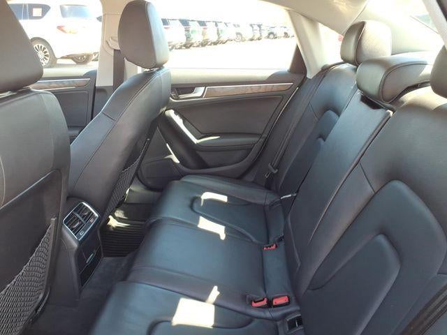 2016 Audi A4 Auto quattro 2.0T Premium