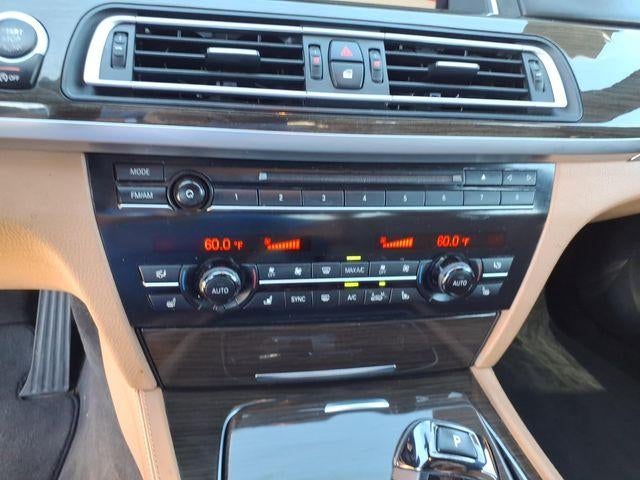 2015 BMW 750Li xDrive Sedan