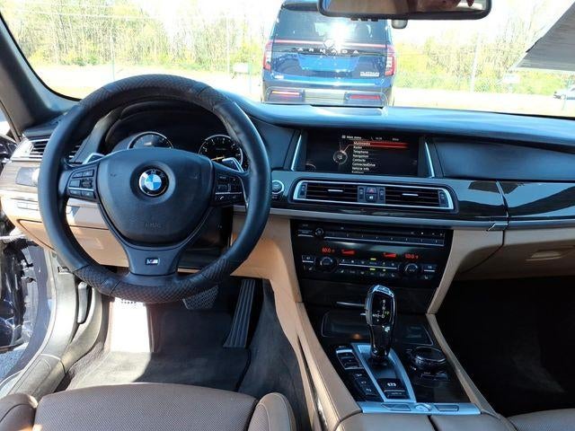 2015 BMW 750Li xDrive Sedan